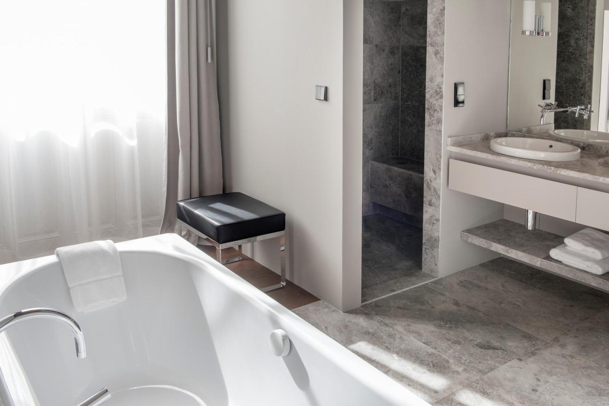 Hôtel de Tourrel Saint-Rémy-de-Provence Kamer foto